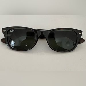 Ray-Ban Wayfarer sunglasses